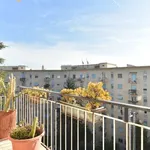 Rent a room of 95 m² in rome