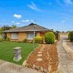 Rent 4 bedroom house of 699 m² in Geelong