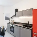 Rent 6 bedroom apartment of 90 m² in Berlin