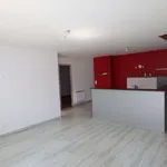 Appartement de 90 m² avec 4 chambre(s) en location à La Charité-sur-Loire