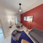 Rent 4 bedroom apartment in Lille