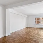 Rent 1 bedroom apartment of 72 m² in Manhattan