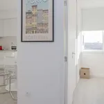 Rent 1 bedroom apartment of 40 m² in porto