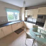 Rent 2 bedroom apartment in Renfrewshire