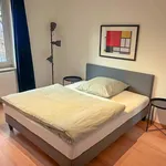 Rent a room of 100 m² in Frankfurt am Main