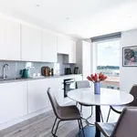 Rent 2 bedroom apartment in Reigate and Banstead