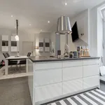 Rent 1 bedroom apartment of 170 m² in Dusseldorf