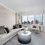 Rent 2 bedroom house of 83 m² in Manhattan