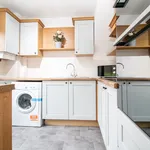 Rent 3 bedroom house in Cardiff