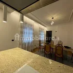 Rent 5 bedroom apartment of 160 m² in Modena