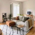 Rent 1 bedroom apartment of 65 m² in lisbon