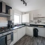 Rent 4 bedroom flat of 139 m² in Aberdeen