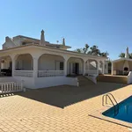 Rent 13 bedroom apartment of 350 m² in Albufeira