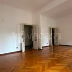 Rent 4 bedroom apartment of 160 m² in Milano