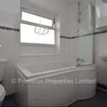 Rent 4 bedroom house in Leeds