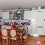 Rent 2 bedroom apartment of 72 m² in Modena