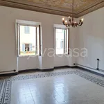 Affitto 5 camera appartamento di 115 m² in Firenze