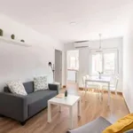 Rent 4 bedroom apartment in barcelona