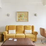 Rent 1 bedroom apartment of 80 m² in lisbon