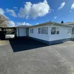 Rent 3 bedroom house in Kaipātiki