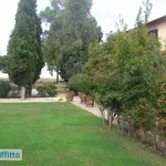 Rent 6 bedroom house of 290 m² in Rome