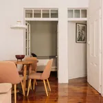 Rent 2 bedroom apartment of 70 m² in lisbon