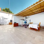 Rent 2 bedroom house of 64 m² in Madrid