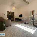 Affitto 2 camera appartamento di 65 m² in Bologna