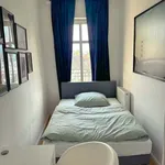 Miete 6 Schlafzimmer wohnung von 120 m² in Berlin