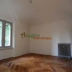 Rent 5 bedroom apartment of 150 m² in Turin