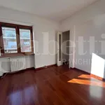 Rent 4 bedroom apartment of 145 m² in Rome