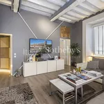 Rent 6 bedroom apartment of 120 m² in Roma