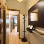 Rent 4 bedroom apartment of 100 m² in barcelona