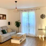 Rent 3 bedroom apartment of 52 m² in Saint-Chéron