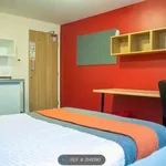 Rent a room in West Midlands