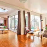 Rent 5 bedroom apartment of 113 m² in Paris