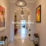 Rent 6 bedroom apartment of 364 m² in Milan