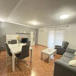 Rent 5 bedroom apartment of 100 m² in Albal