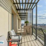 Rent 4 bedroom apartment of 220 m² in Milan