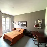 Rent 2 bedroom apartment of 70 m² in Milano