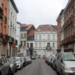 Rent 3 bedroom apartment of 150 m² in brussels