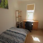 Rent 3 bedroom flat in Cambridge