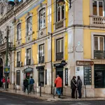 Rent 3 bedroom apartment in Lisbon