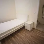 Rent a room in lisbon