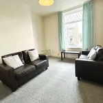 Rent 3 bedroom house in Kirklees