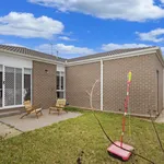 Rent 3 bedroom apartment in Bunyip