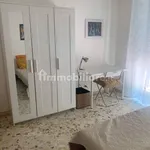 Rent 3 bedroom apartment of 90 m² in Naples