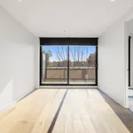 Rent 2 bedroom apartment in Hawthorn East