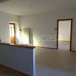 Rent 2 bedroom apartment of 75 m² in Quarona