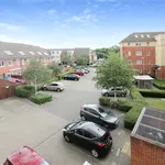 Flat to rent in Gainsborough Close, Basildon SS14